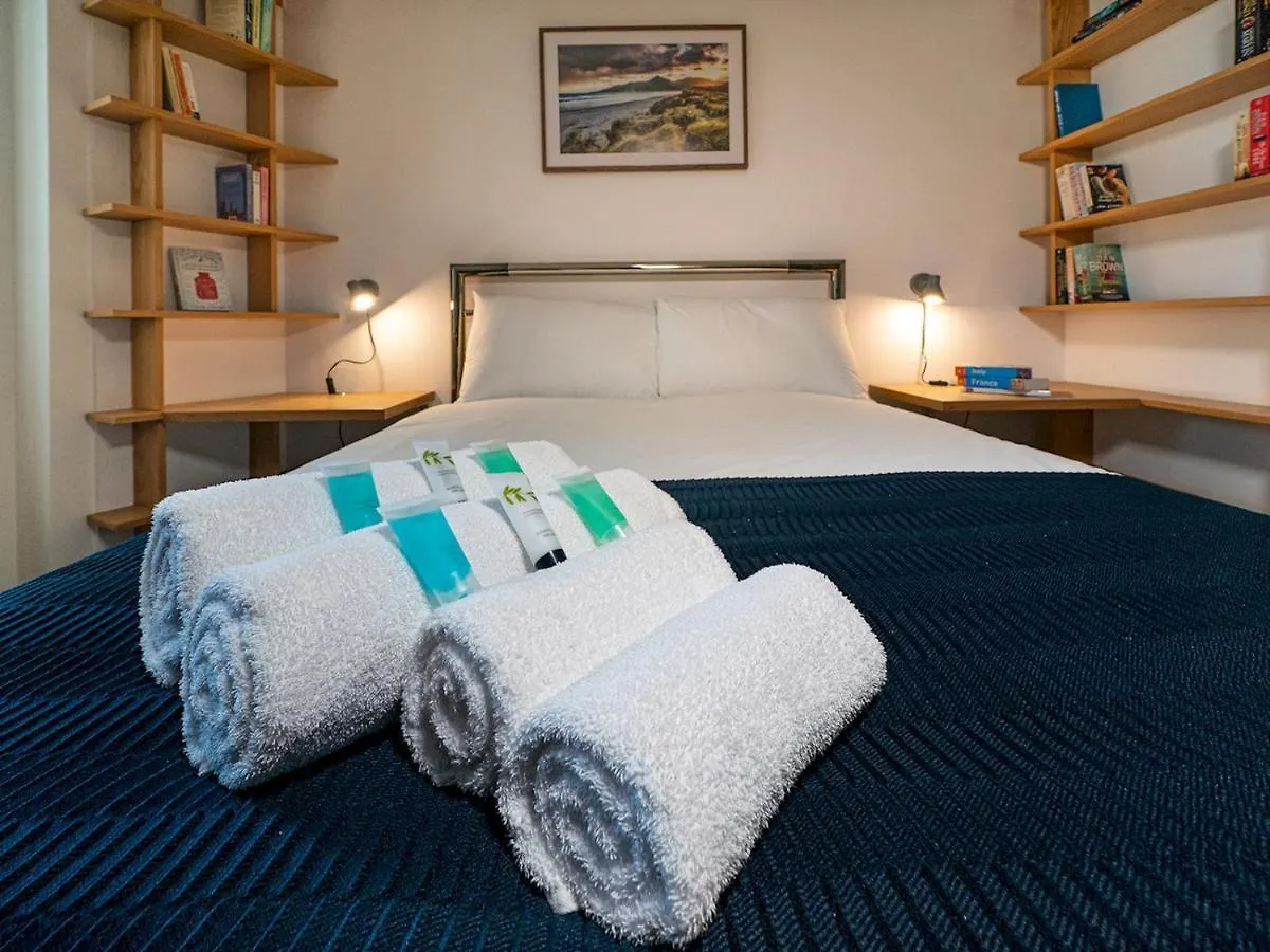 Apartament Stunning 2Br Penthouse Loft In Cathedral Quarter Belfast 0*,  Wielka Brytania