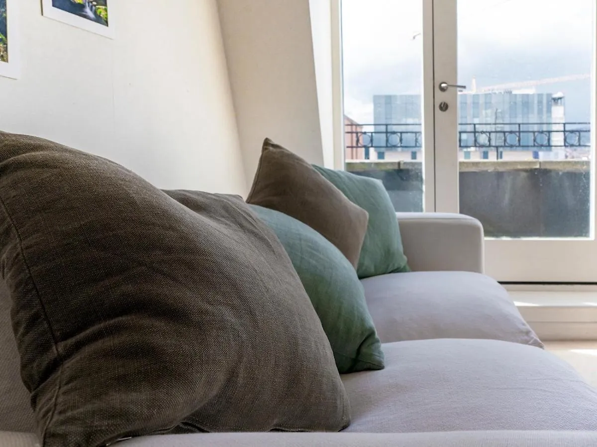 Stunning 2Br Penthouse Loft In Cathedral Quarter Apartment Belfast
